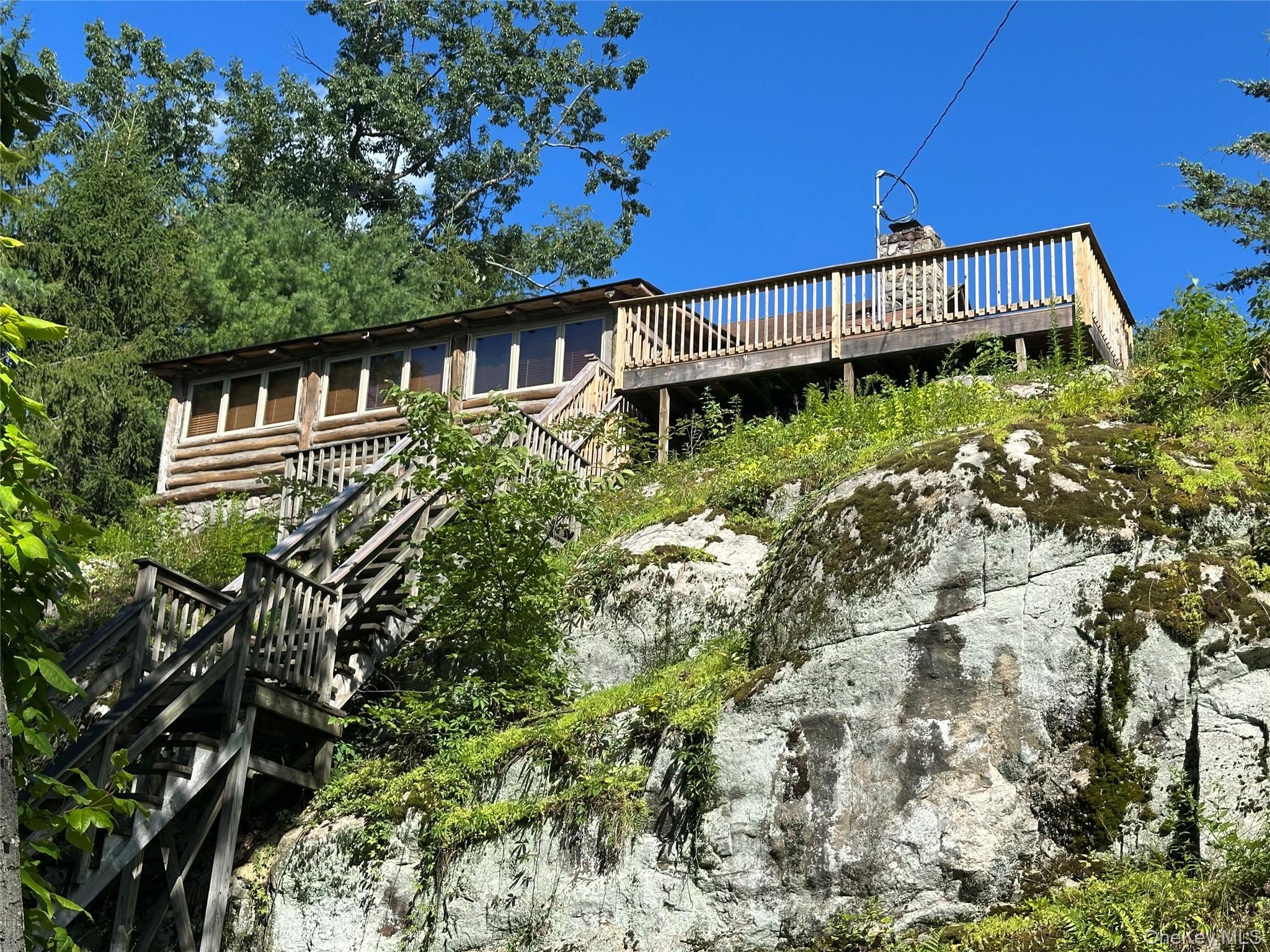 122 Woods Road – For Sale photo 2