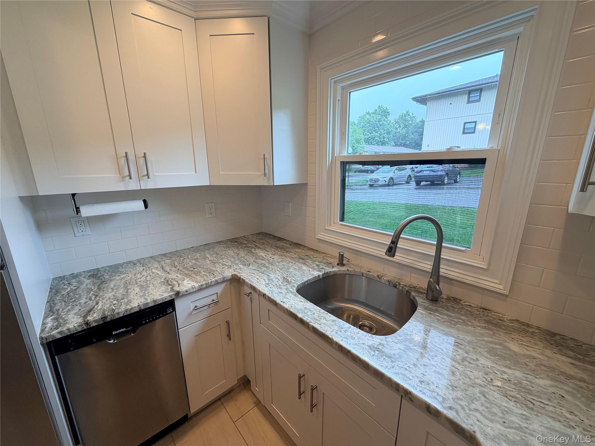 20A Hastings Court, Unit A photo 19