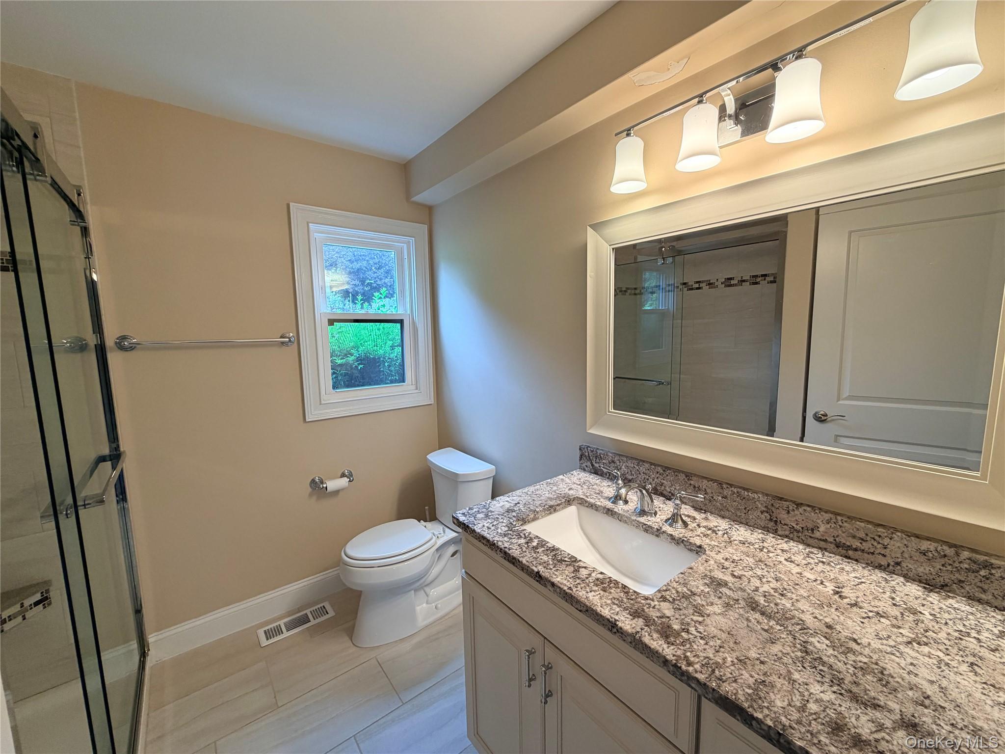 20A Hastings Court, Unit A photo 26