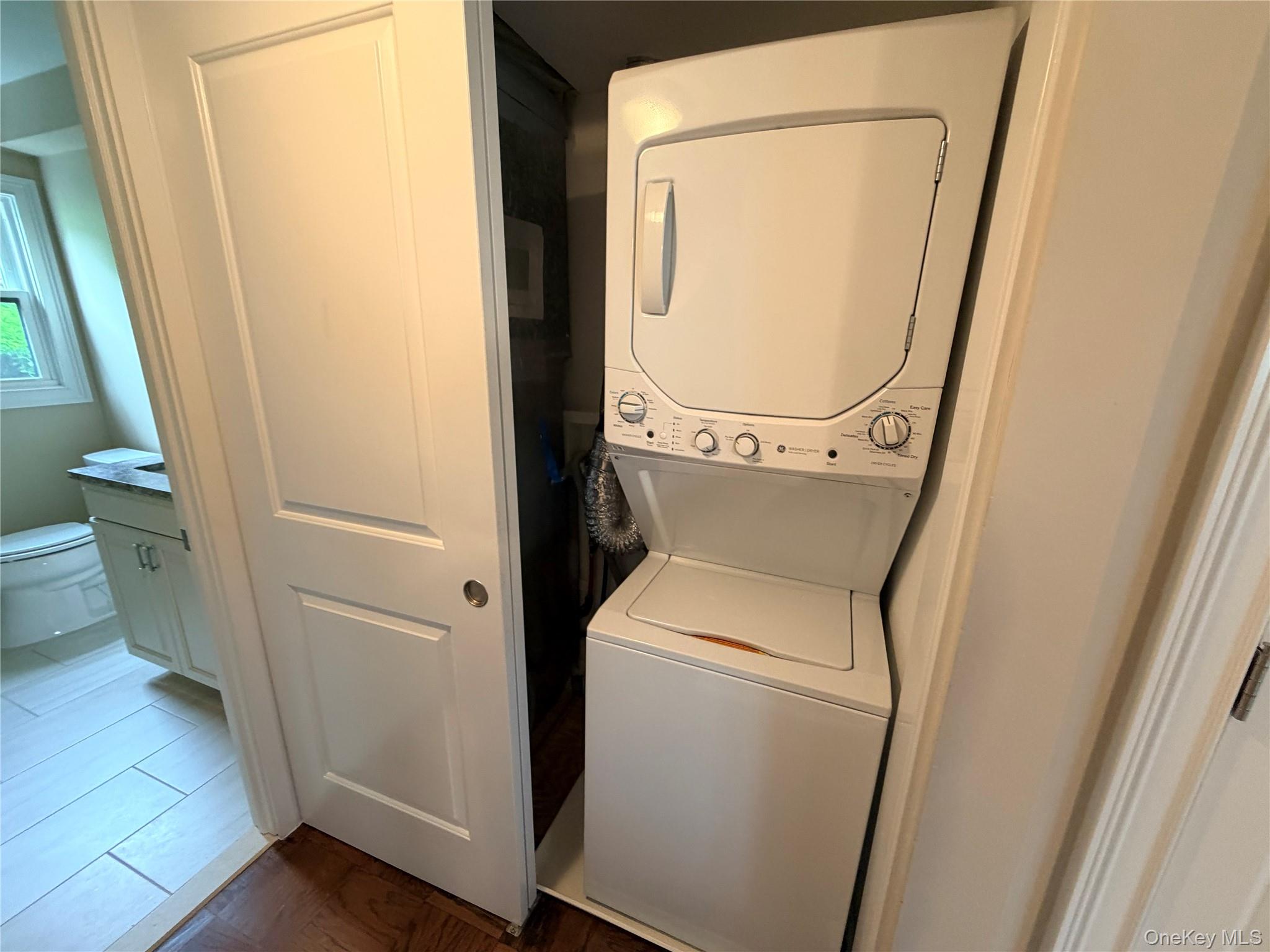 20A Hastings Court, Unit A photo 25