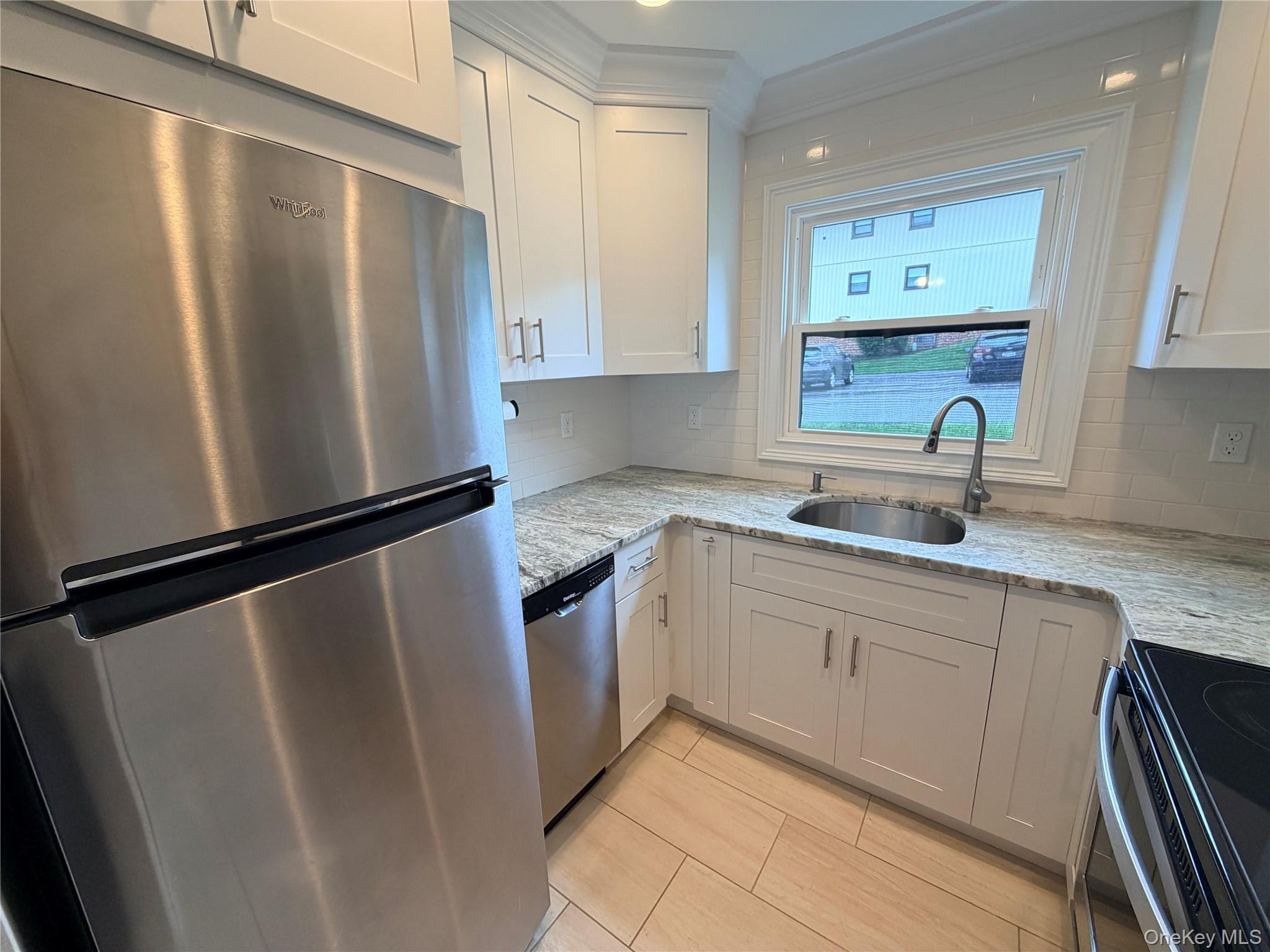 20A Hastings Court, Unit A photo 18