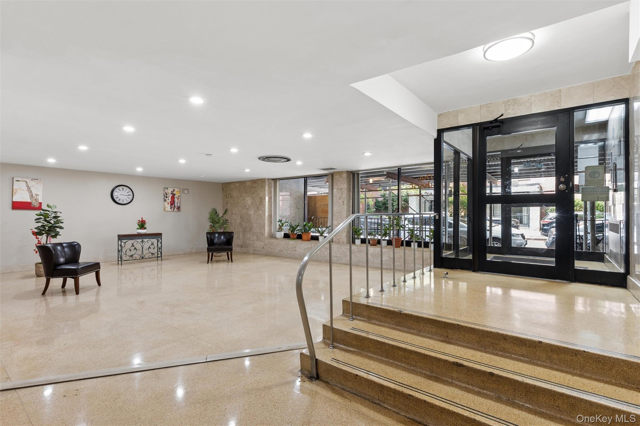 99-10 60th Avenue, Unit 5B photo 16