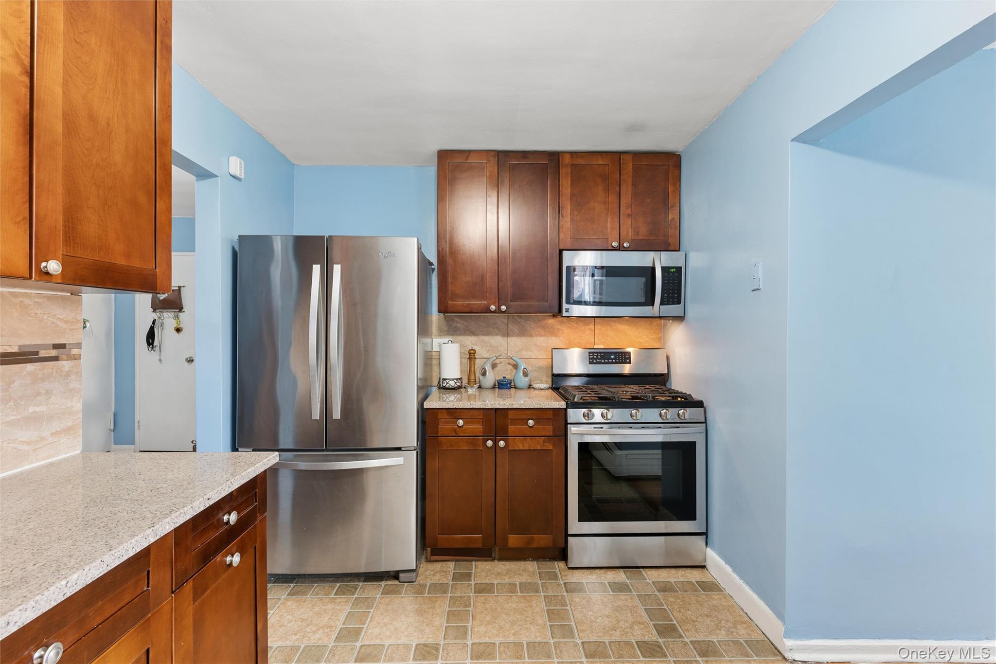 99-10 60th Avenue, Unit 5B photo 6