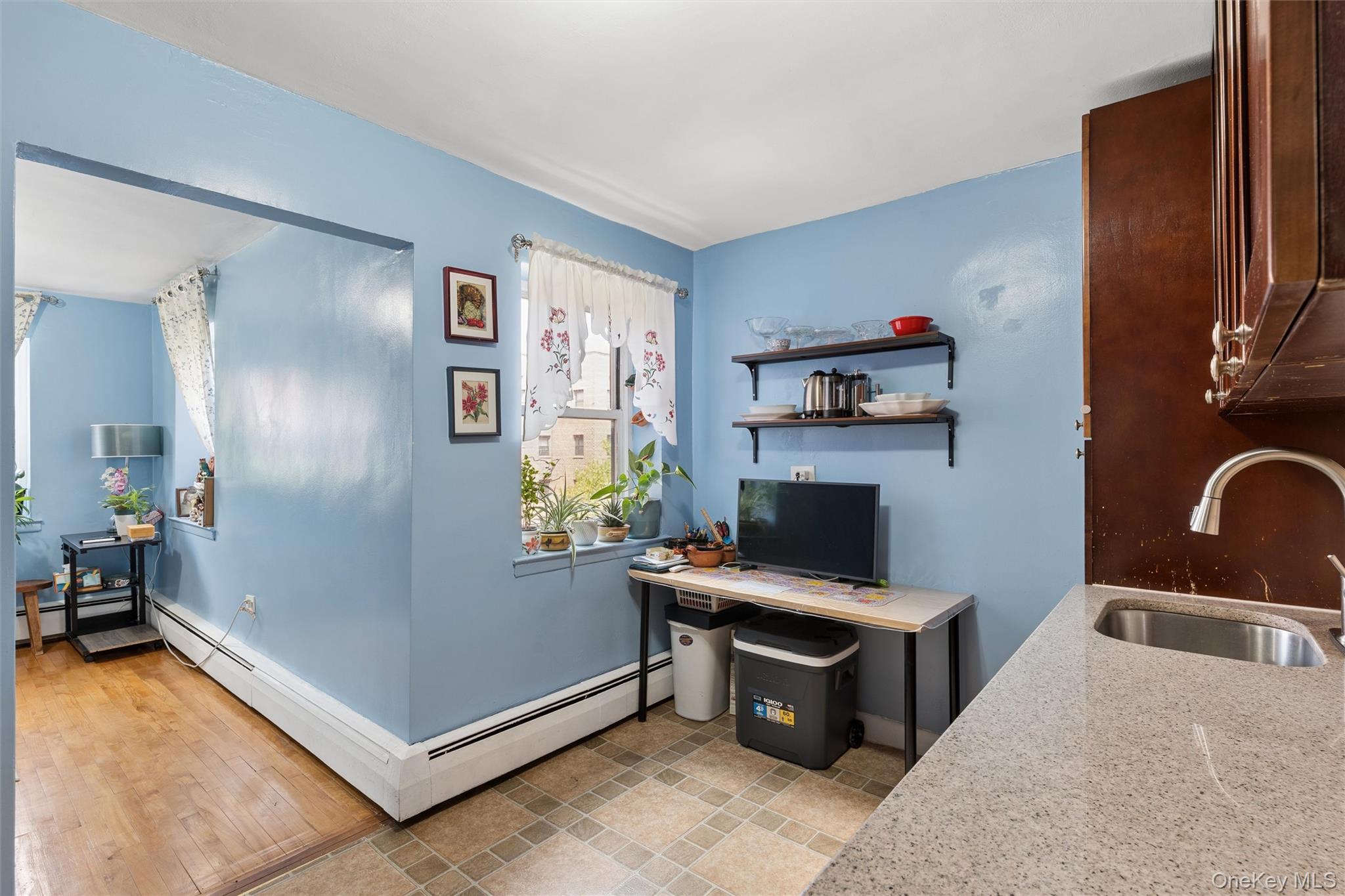 99-10 60th Avenue, Unit 5B photo 8