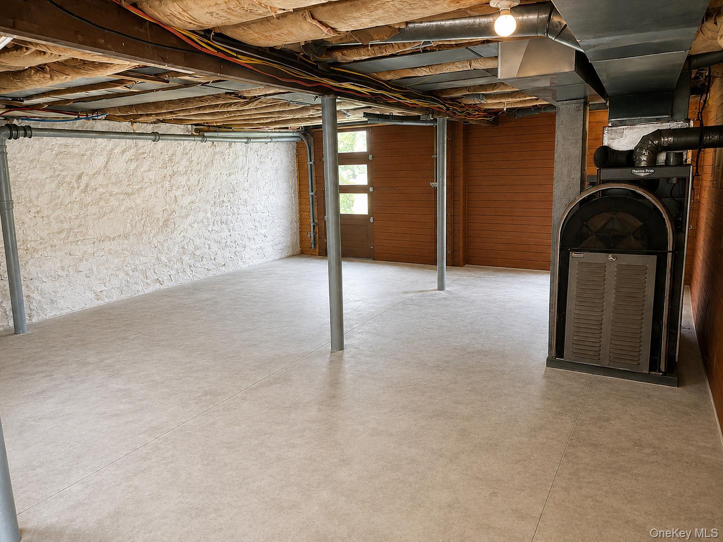 18 Kirk Lake Drive – For Rent photo 21