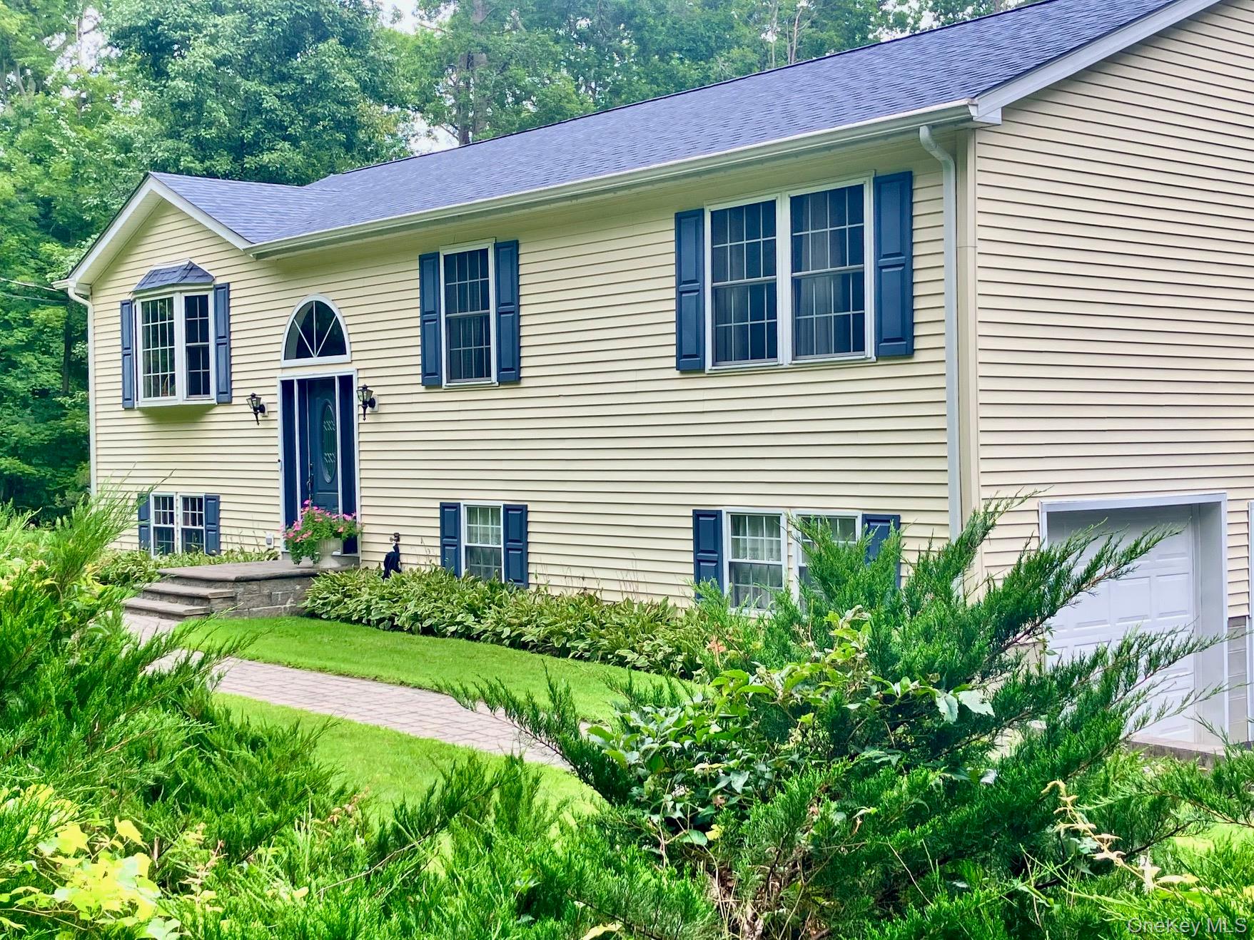 36 Carpenter Road – For Sale photo 2