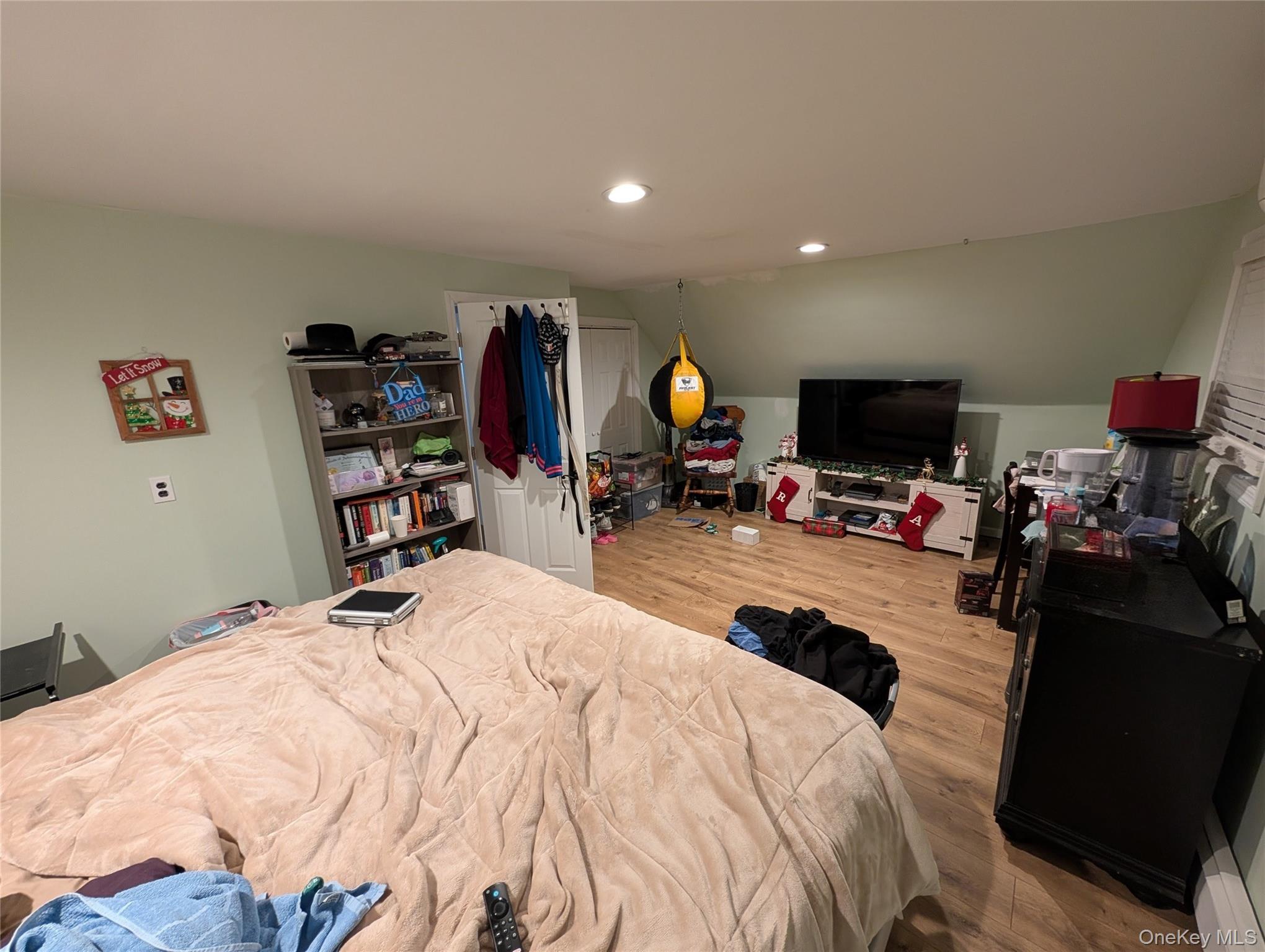 146 Rosemont Avenue – For Sale photo 15