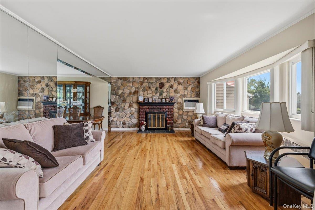 26 Margaret Road – For Sale photo 3