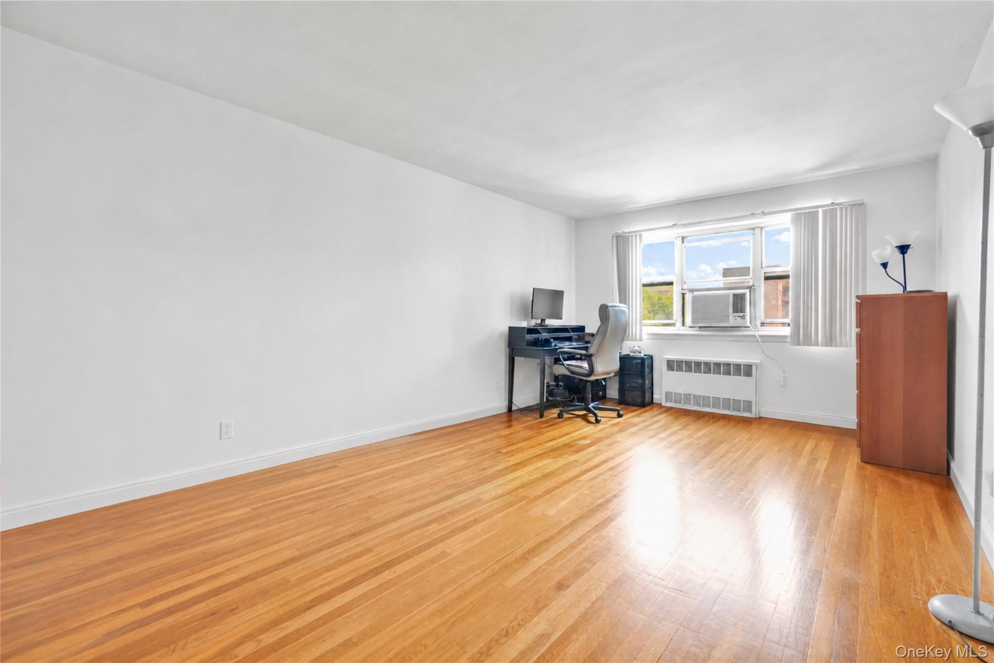 29-09 137th Street, Unit 3L photo 4