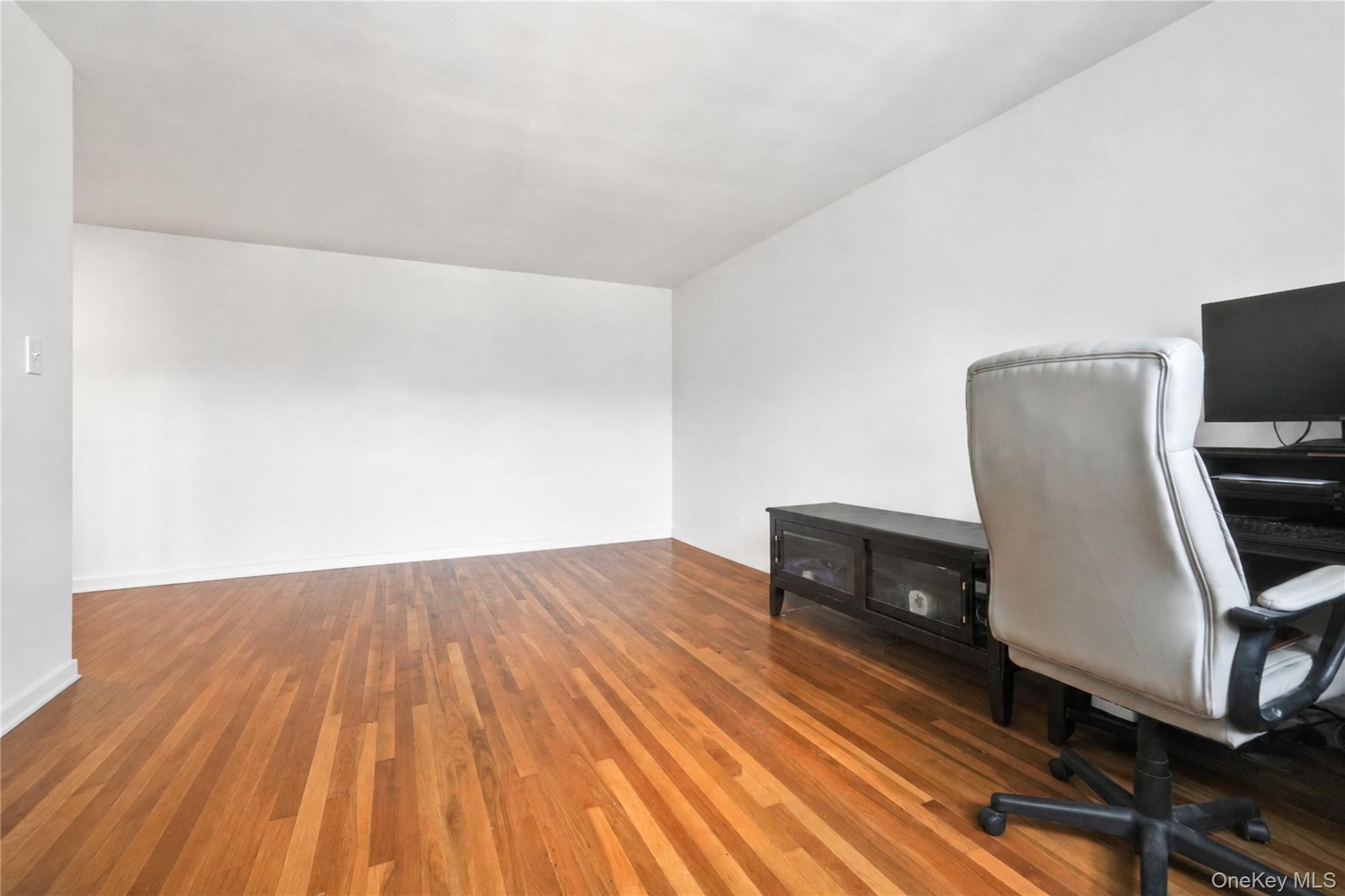 29-09 137th Street, Unit 3L photo 5