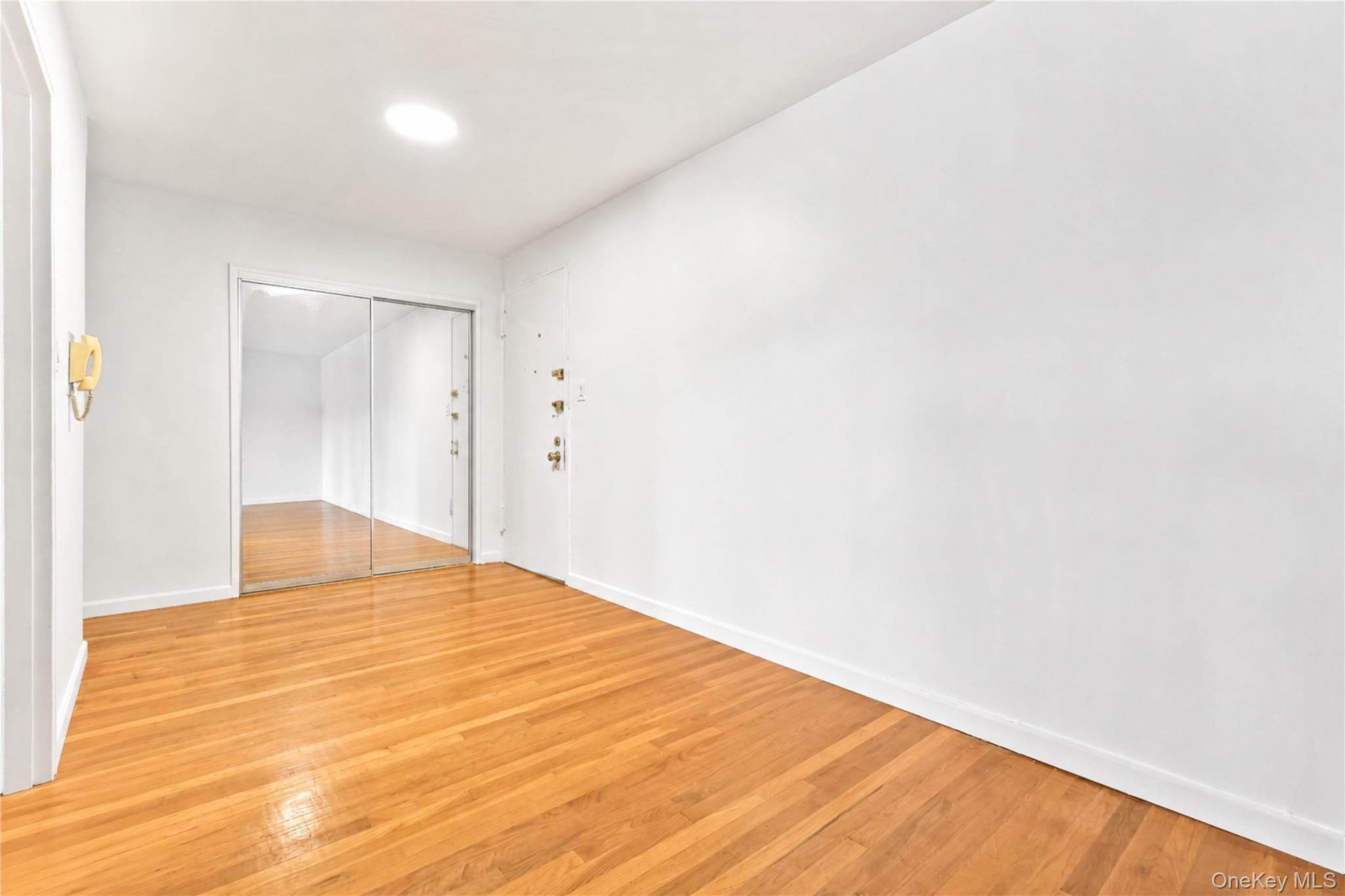 29-09 137th Street, Unit 3L photo 8