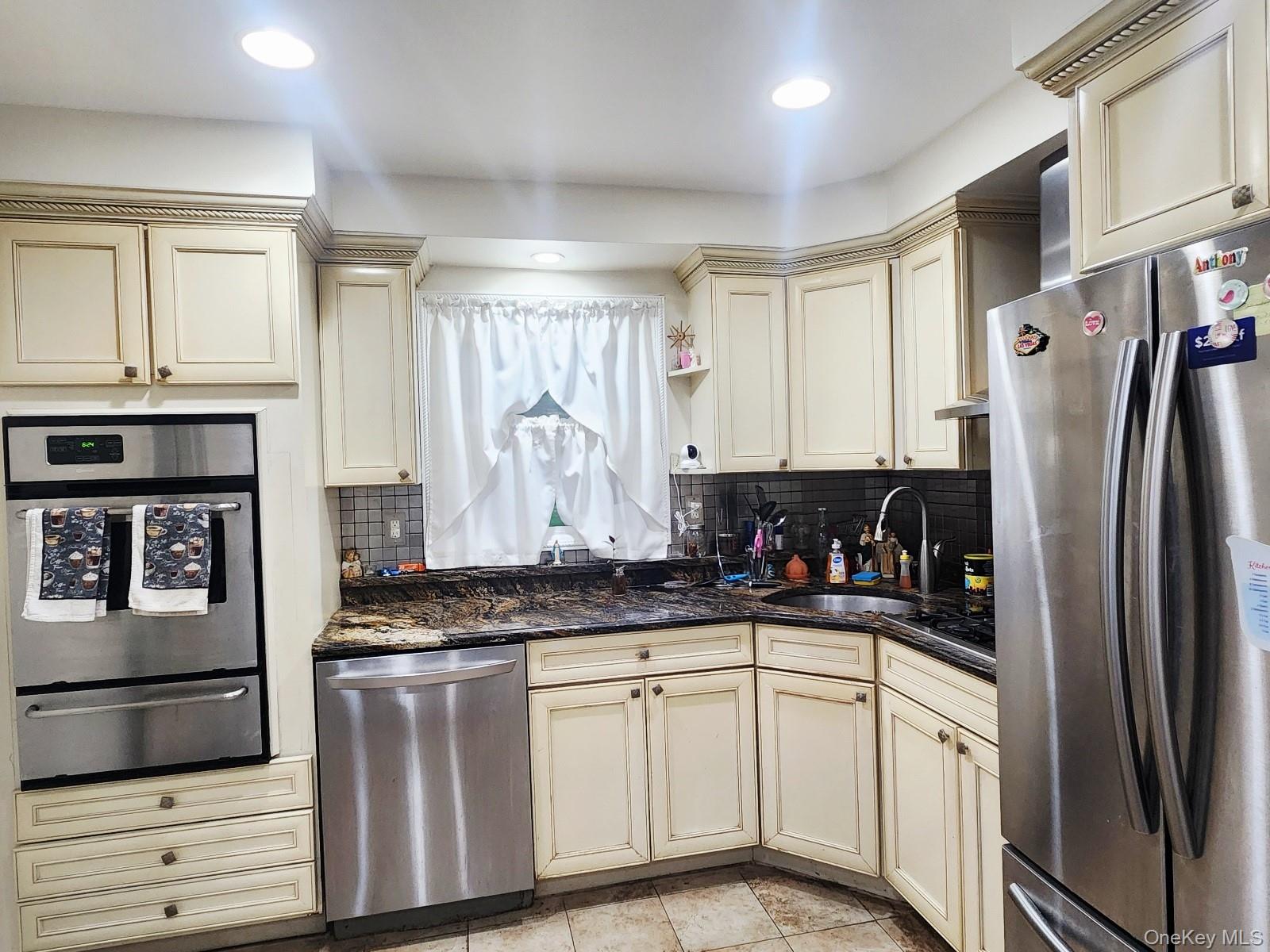 270 Bardonia Road – For Sale photo 13
