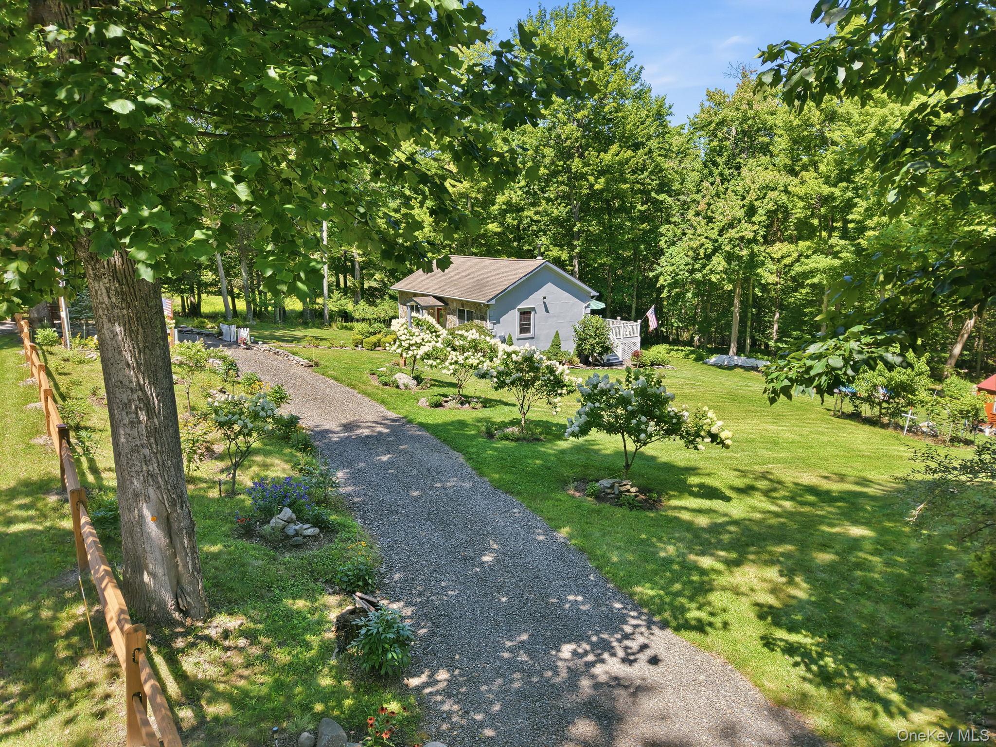 661 Oak Ridge Road – For Sale photo 4