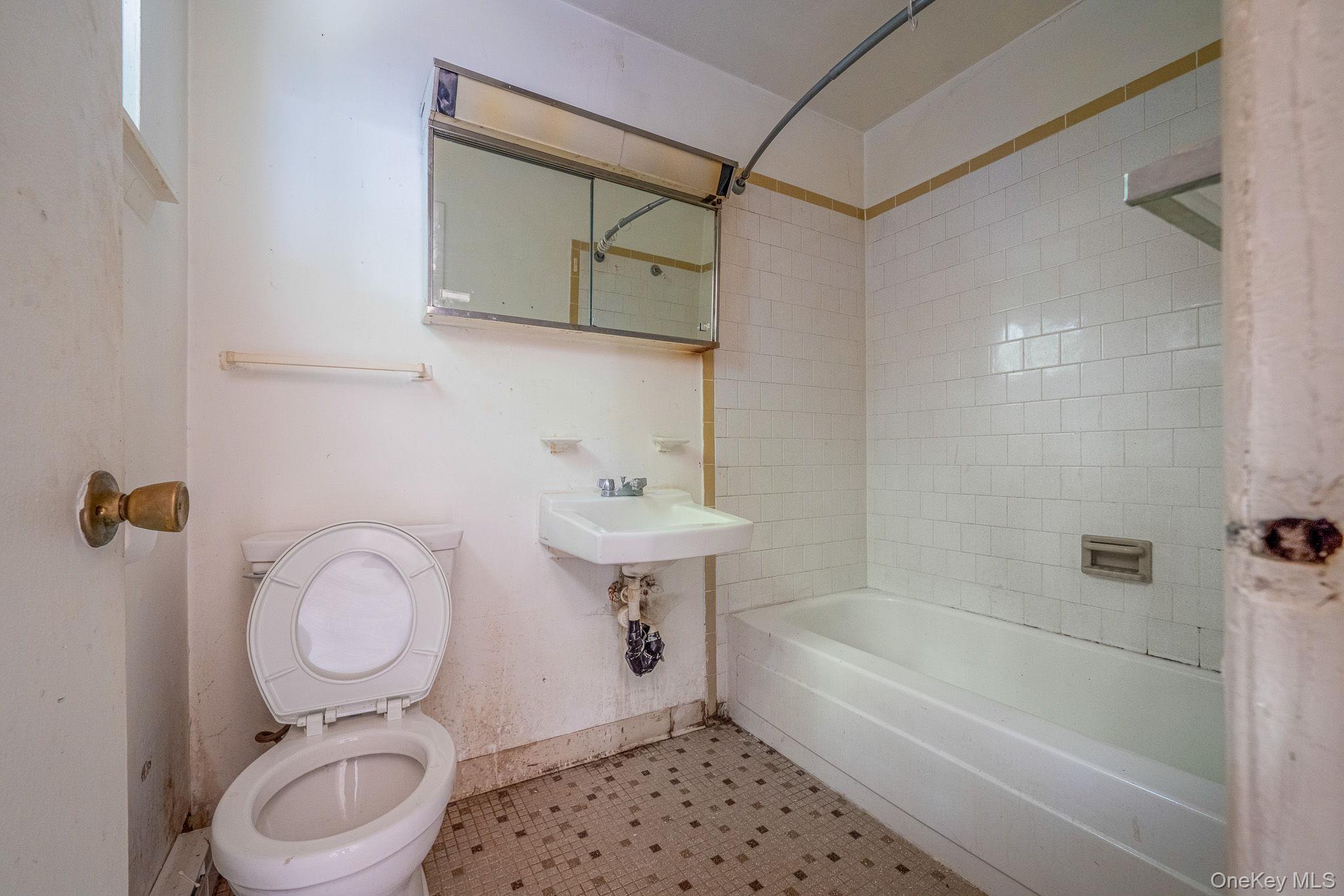 4 White Birch Lane – For Sale photo 38