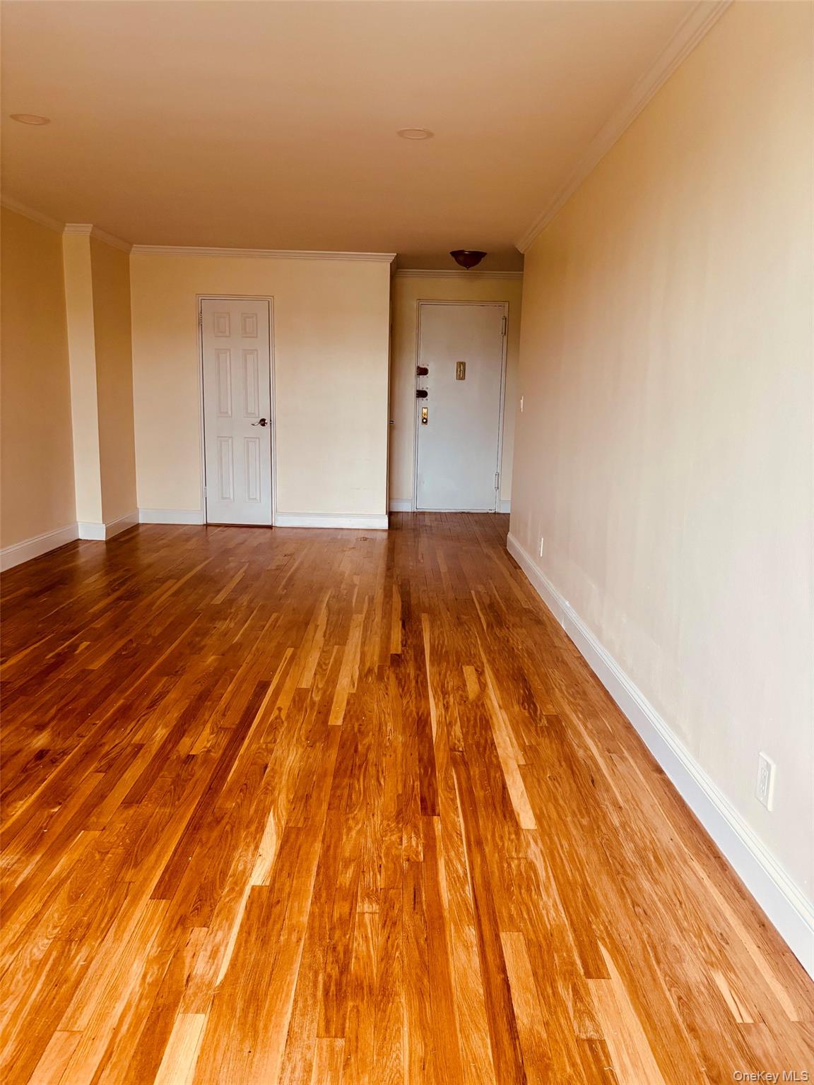 1304 Midland Avenue, Unit A43 photo 3