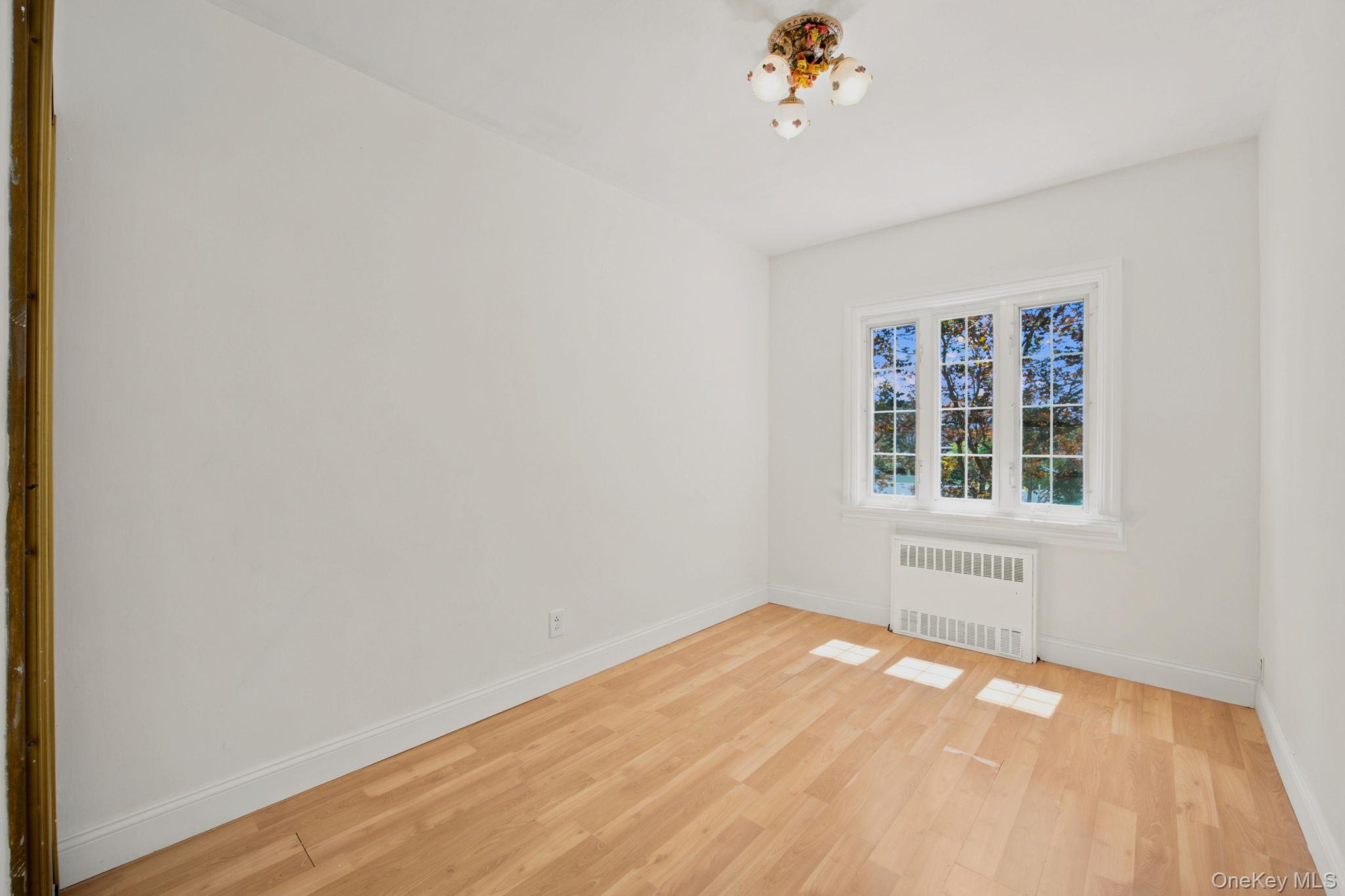 100-06 133rd Avenue – For Sale photo 19