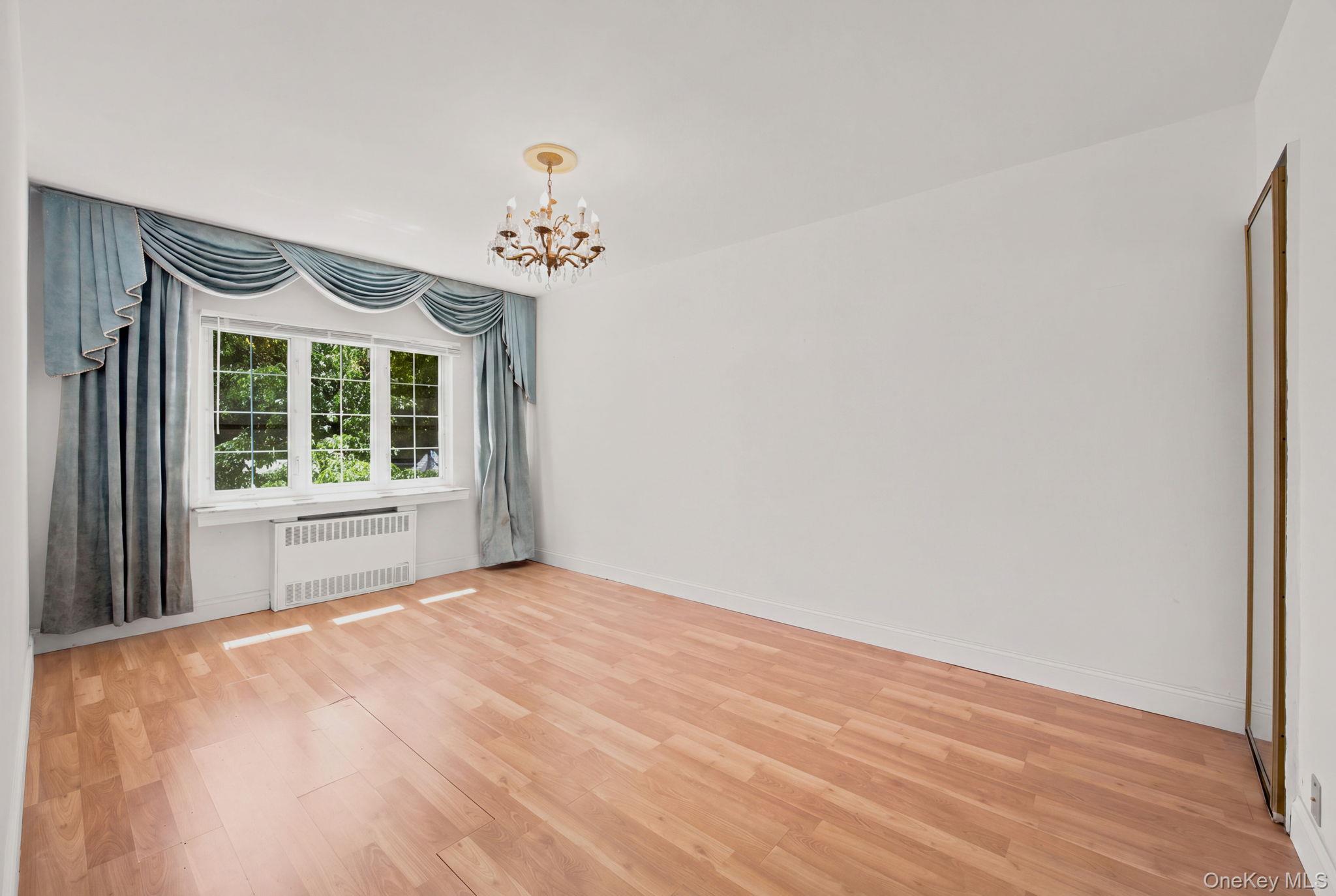 100-06 133rd Avenue – For Sale photo 21