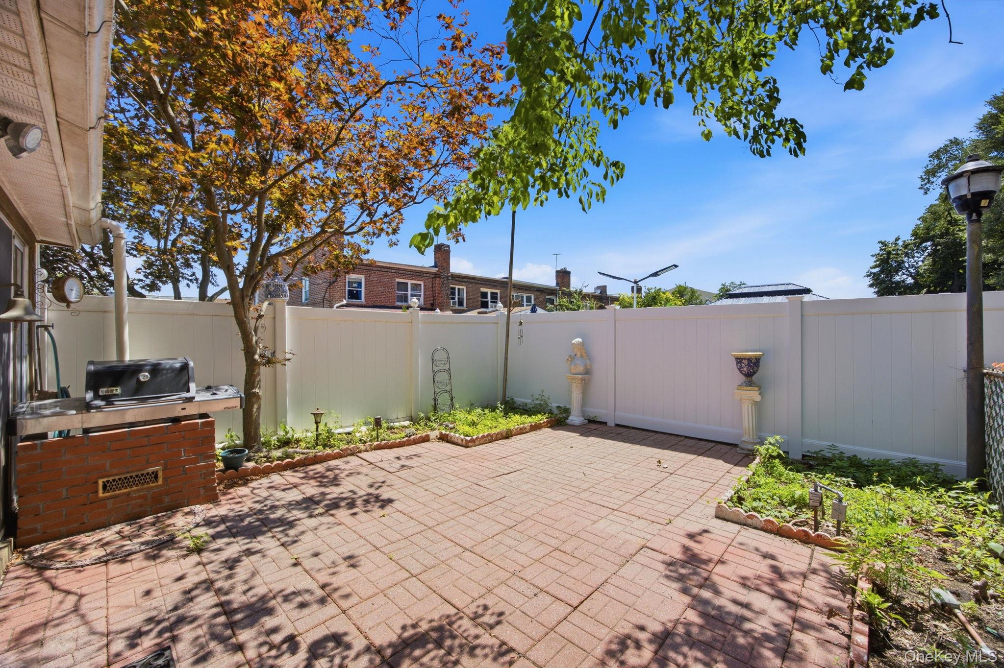 100-06 133rd Avenue – For Sale photo 14