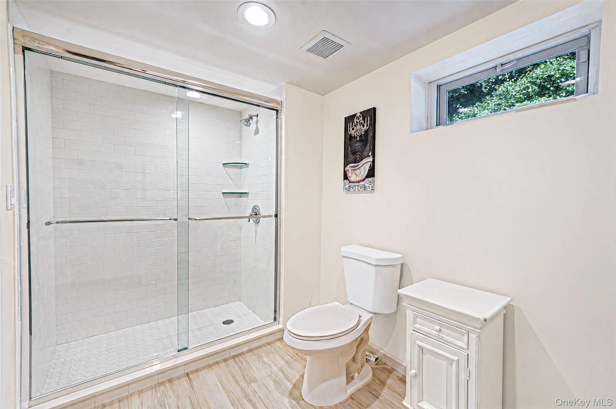 10 Williamsburg Drive – For Sale photo 31