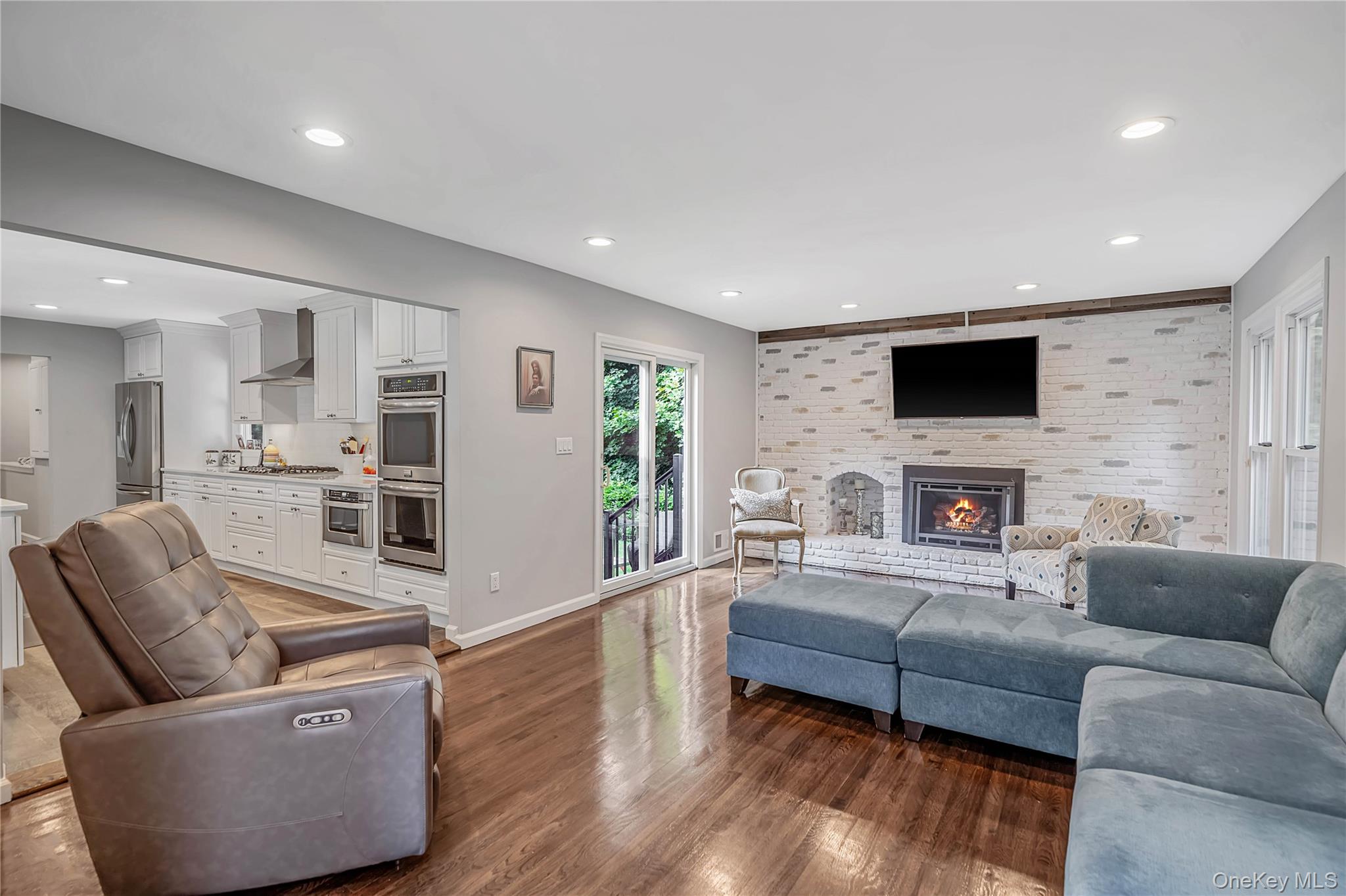10 Williamsburg Drive – For Sale photo 11