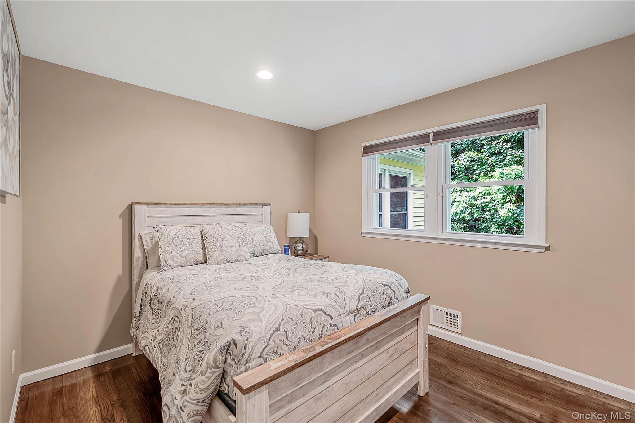 10 Williamsburg Drive – For Sale photo 24