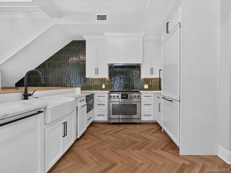 122 Regent Street, Unit 5 photo 18