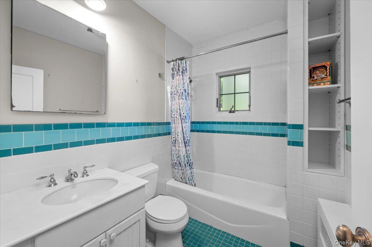 2727 Netherland Avenue – For Sale photo 15