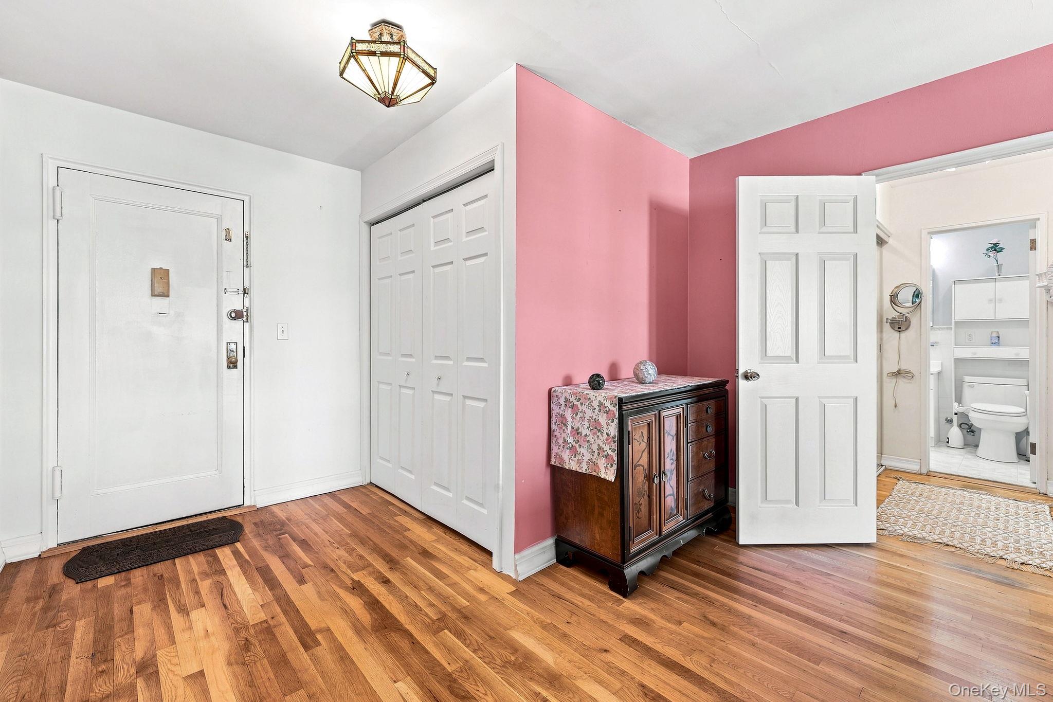 10 Franklin Avenue, Unit 2A photo 2