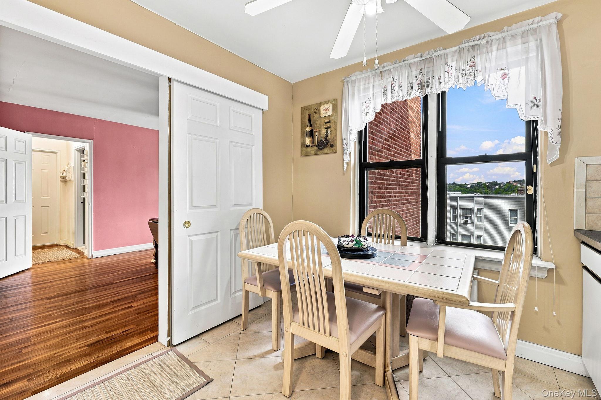 10 Franklin Avenue, Unit 2A photo 10
