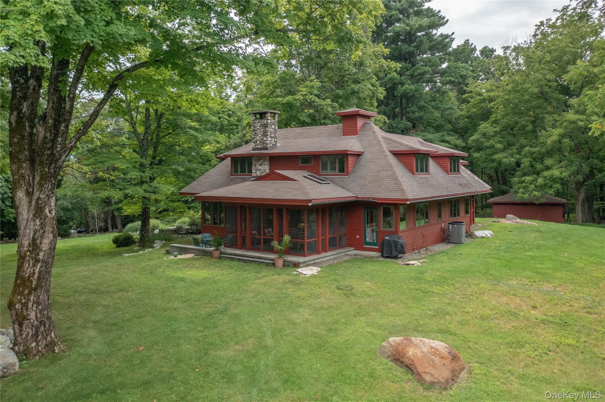 52 Camp Ridge Road – For Sale photo 2
