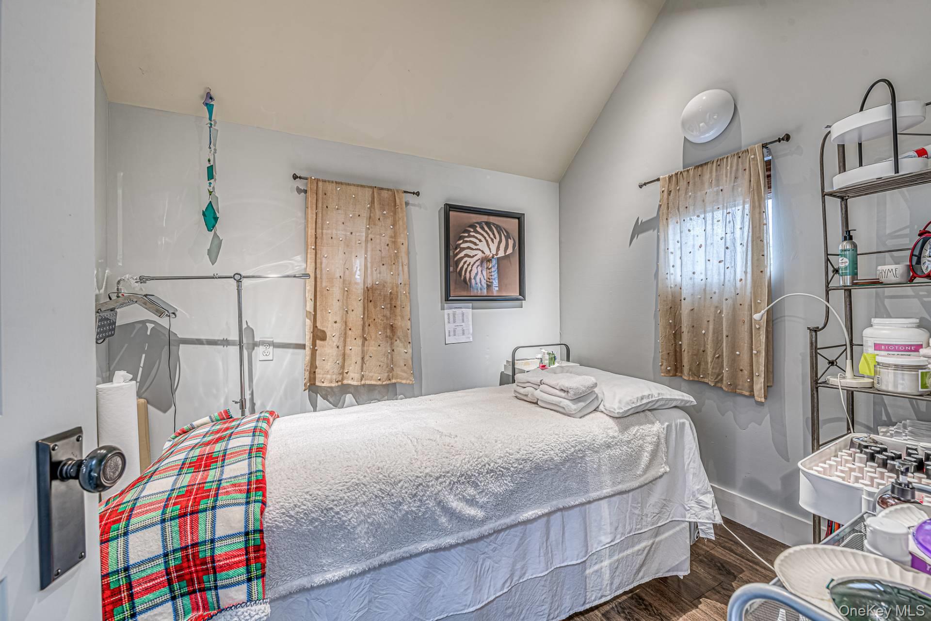 19 Corwith Avenue – For Sale photo 11