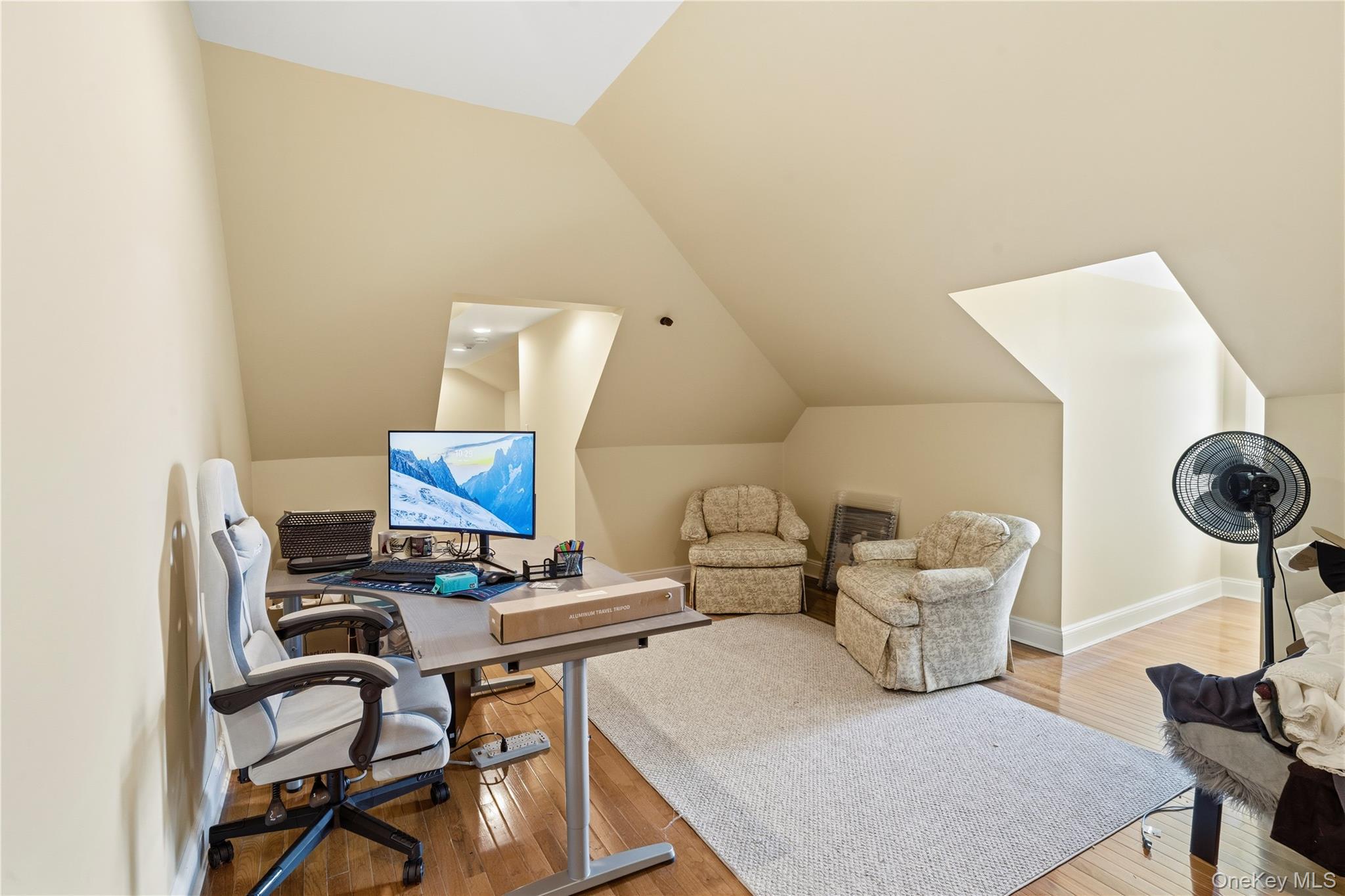87 4th Street – For Sale photo 32