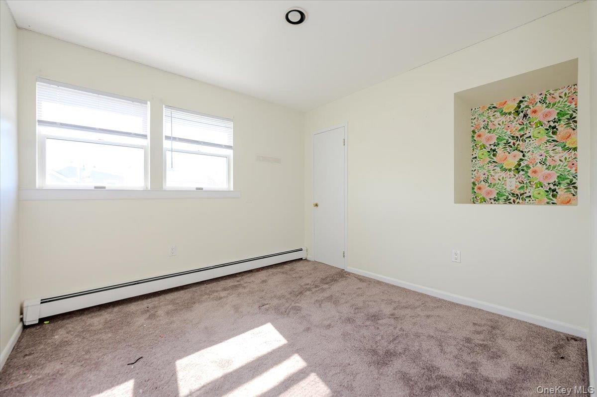 13 Truxton Road, Unit Upper photo 9