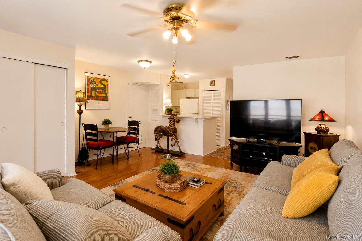 823 Shore Road, Unit 1 photo 10