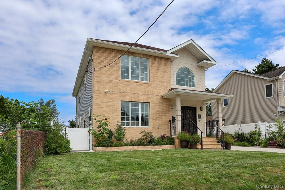 42 Celler Avenue – For Sale photo 4