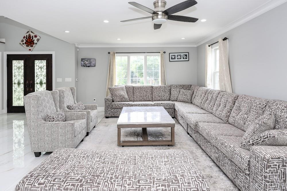 42 Celler Avenue – For Sale photo 9