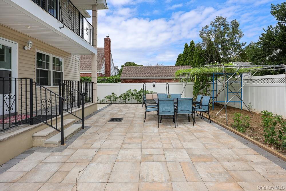 42 Celler Avenue – For Sale photo 36