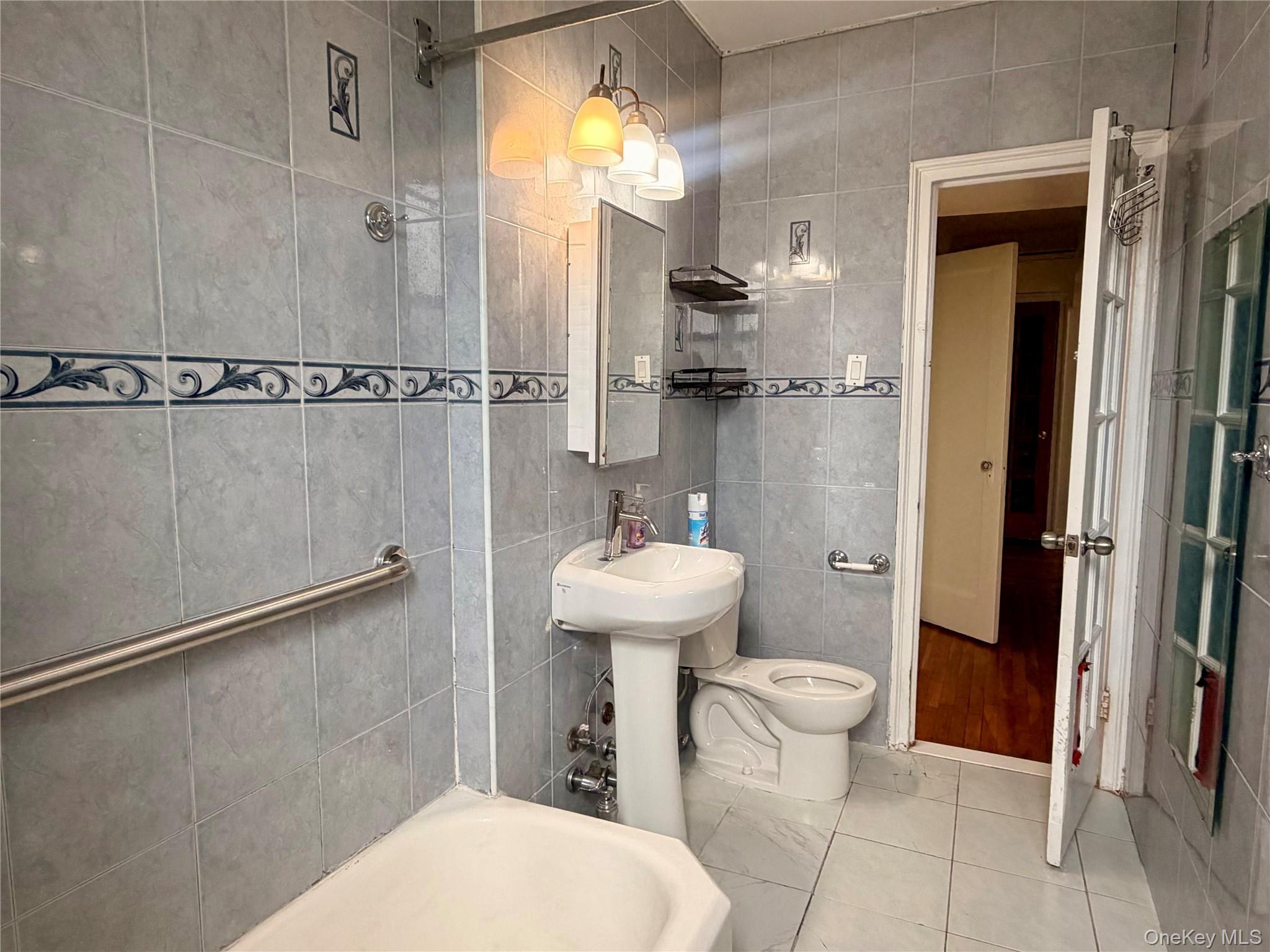 1717 Avenue N, Unit 2K photo 7