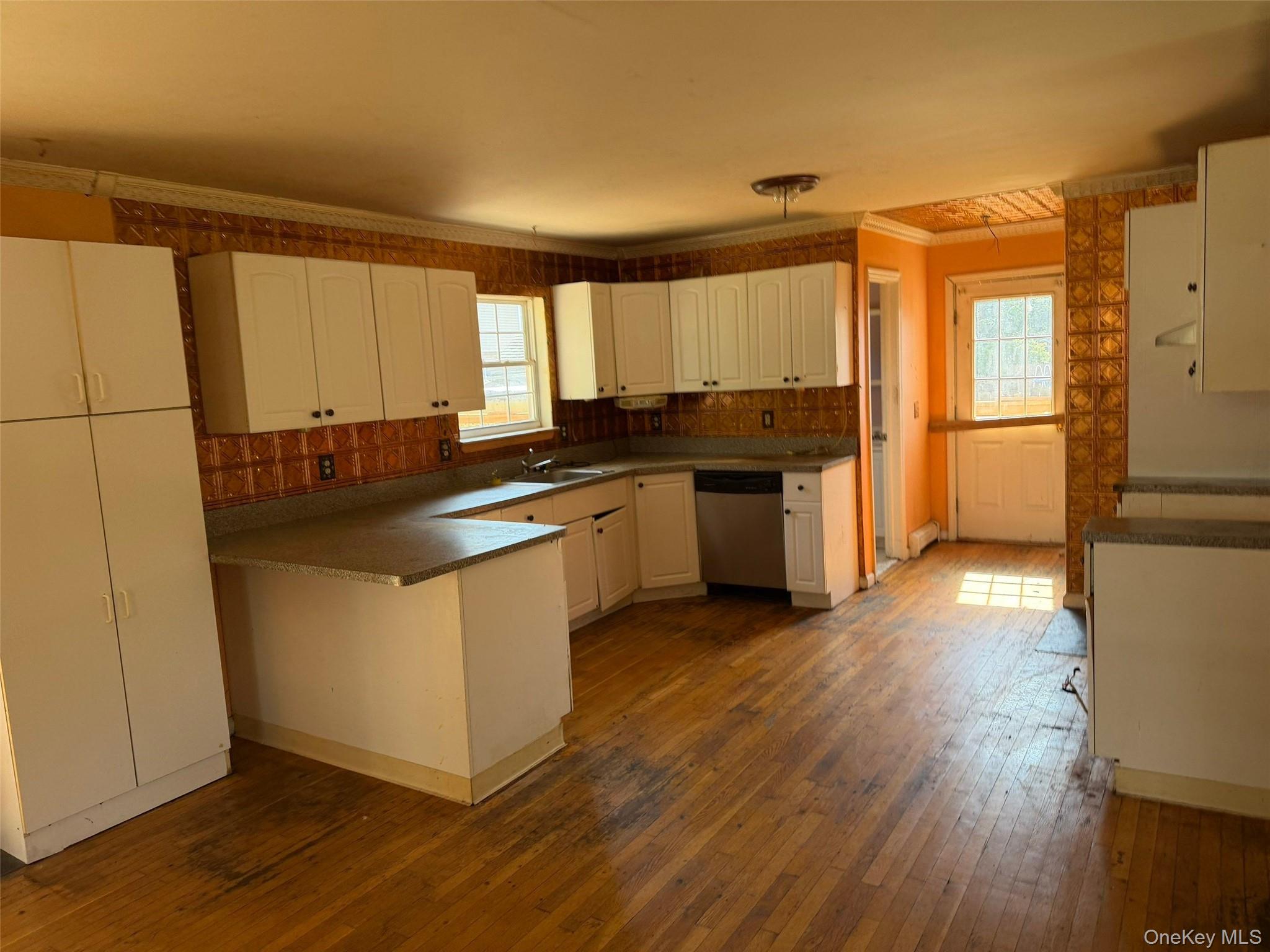 52 Arpage Drive E – For Sale photo 4