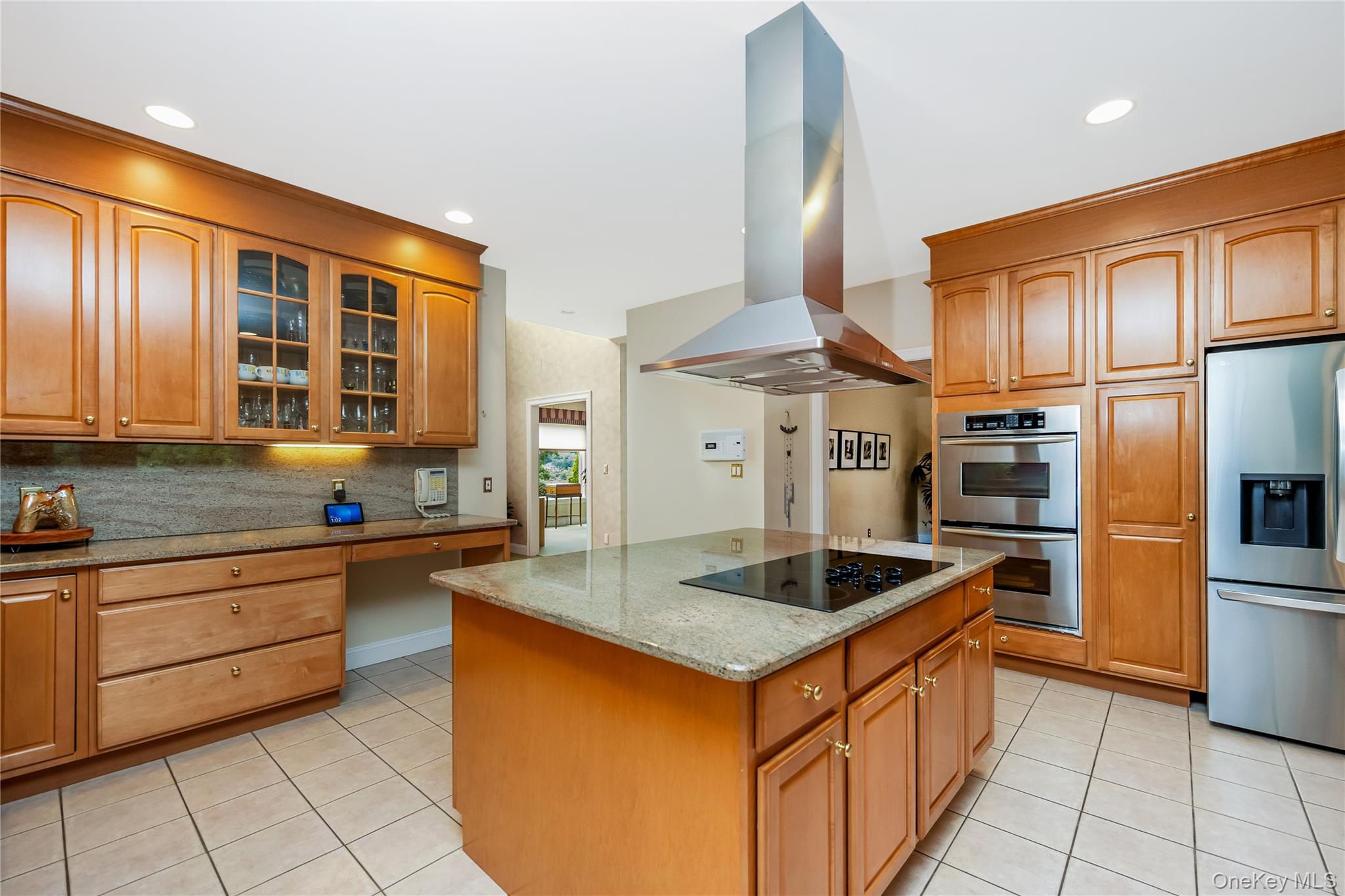 230 Woodbine Avenue – For Sale photo 16