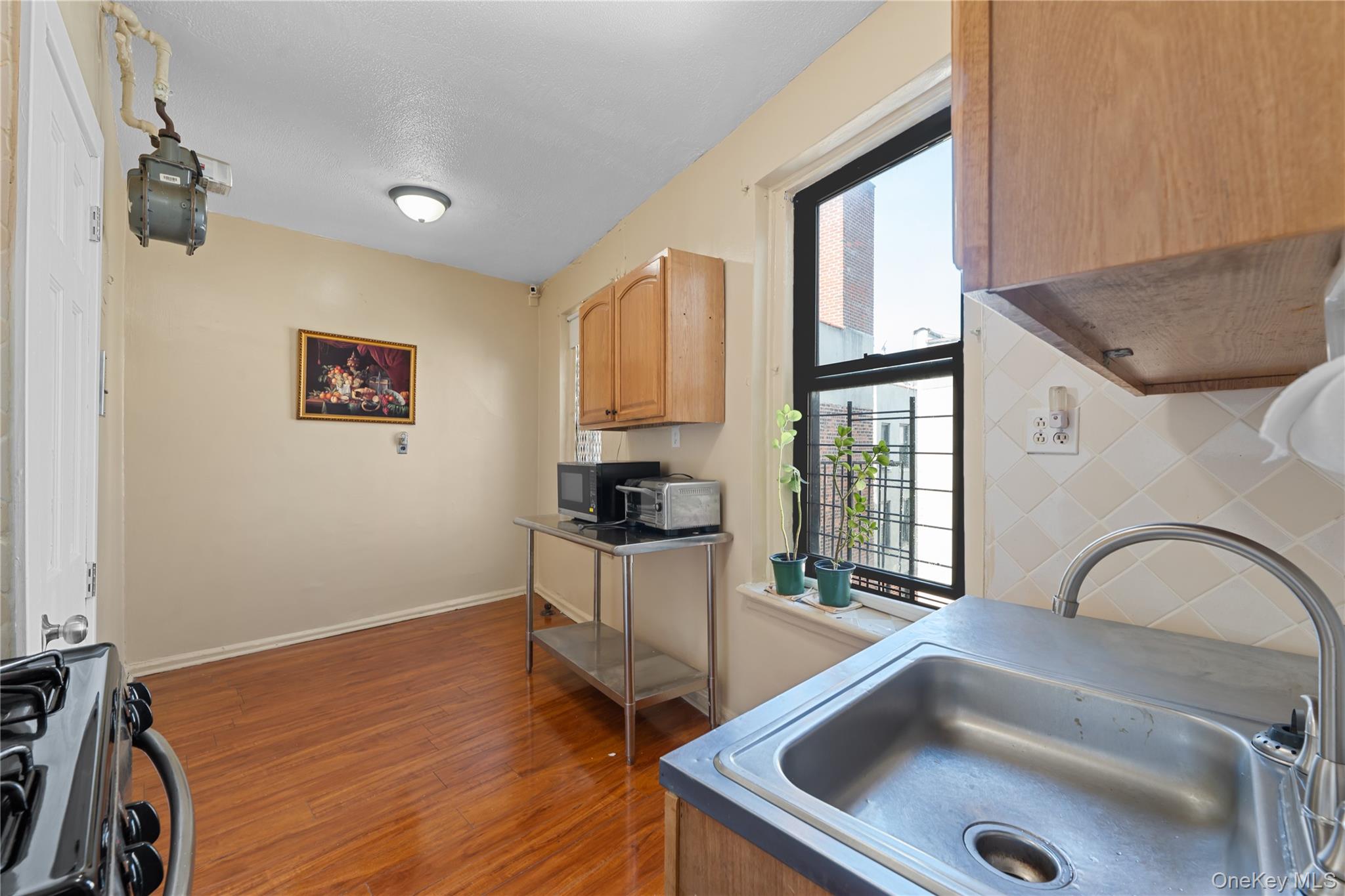941 Jerome Avenue, Unit 11G photo 5
