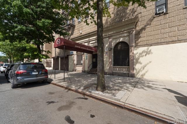 941 Jerome Avenue, Unit 11G photo 14