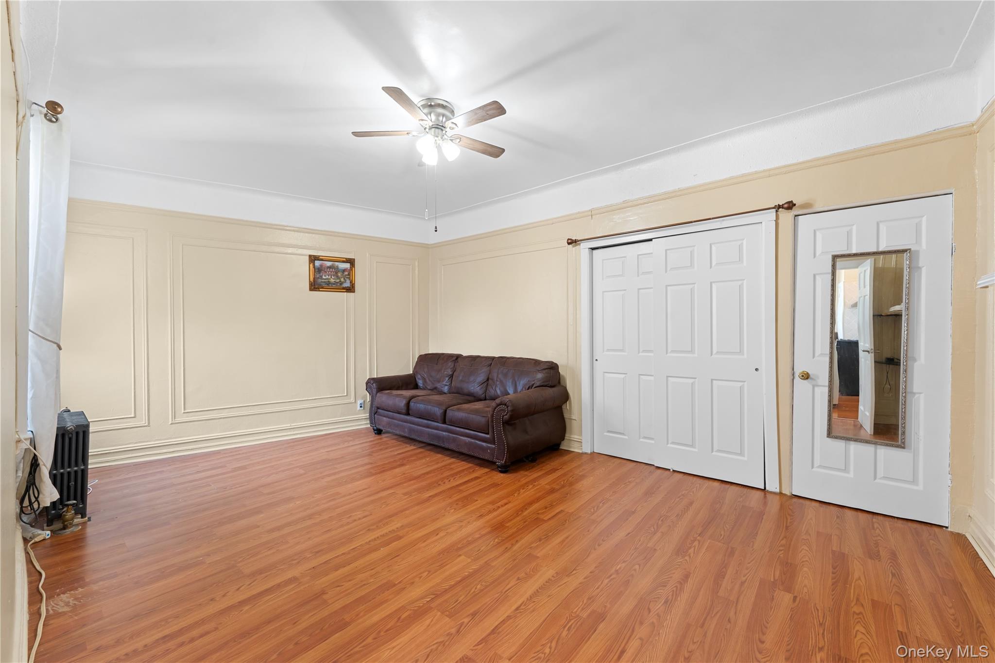 941 Jerome Avenue, Unit 11G photo 2