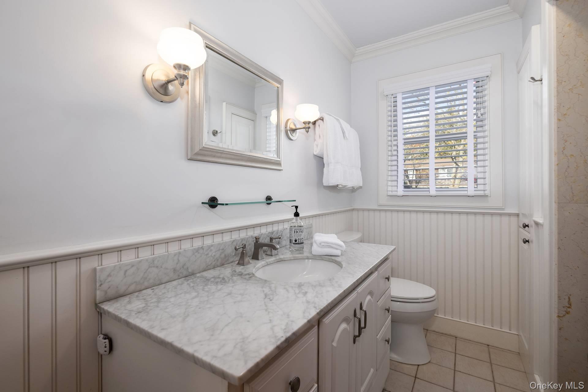 8 Susan Street – For Rent photo 13