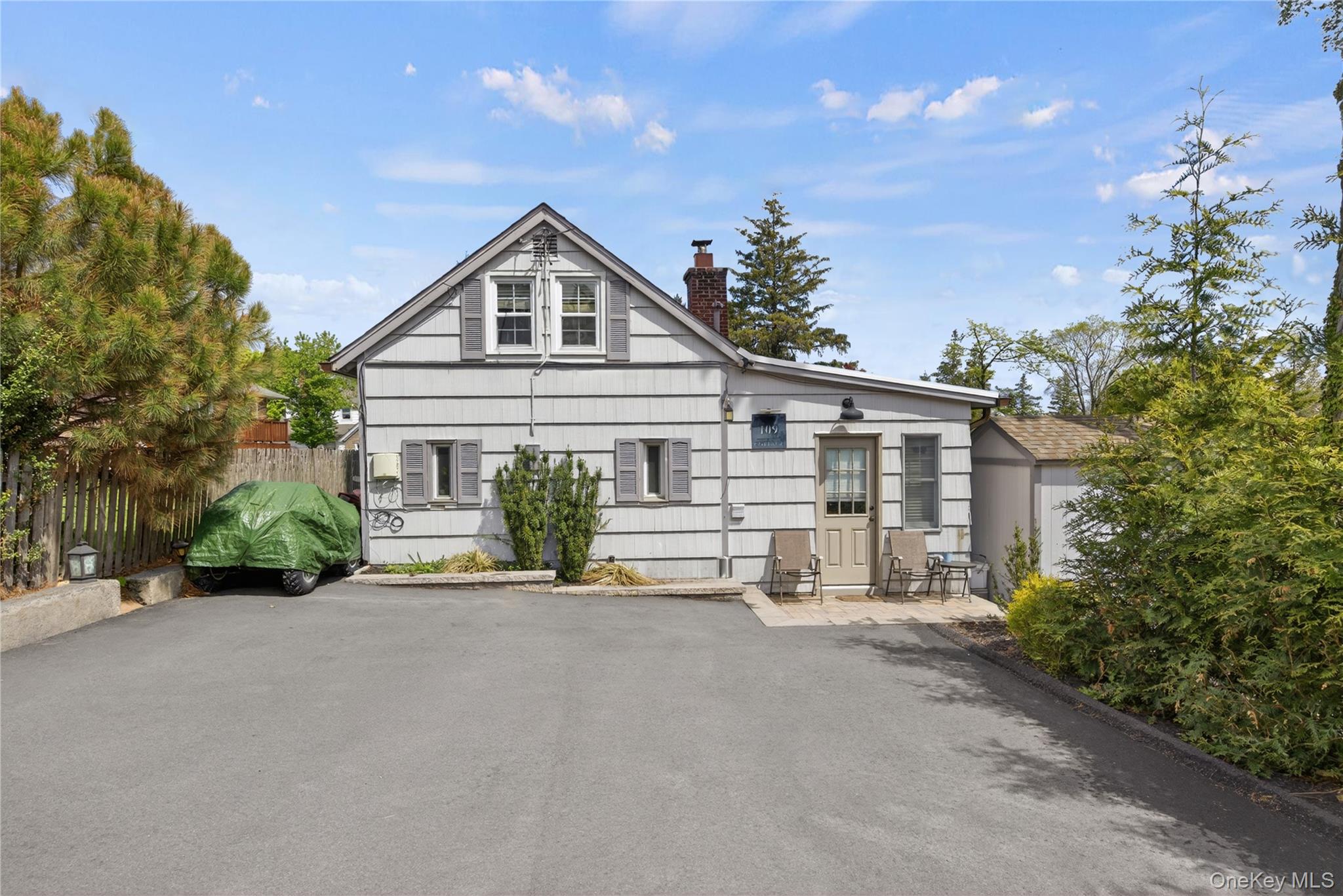 109 West Park Avenue, Unit Cottage photo 2