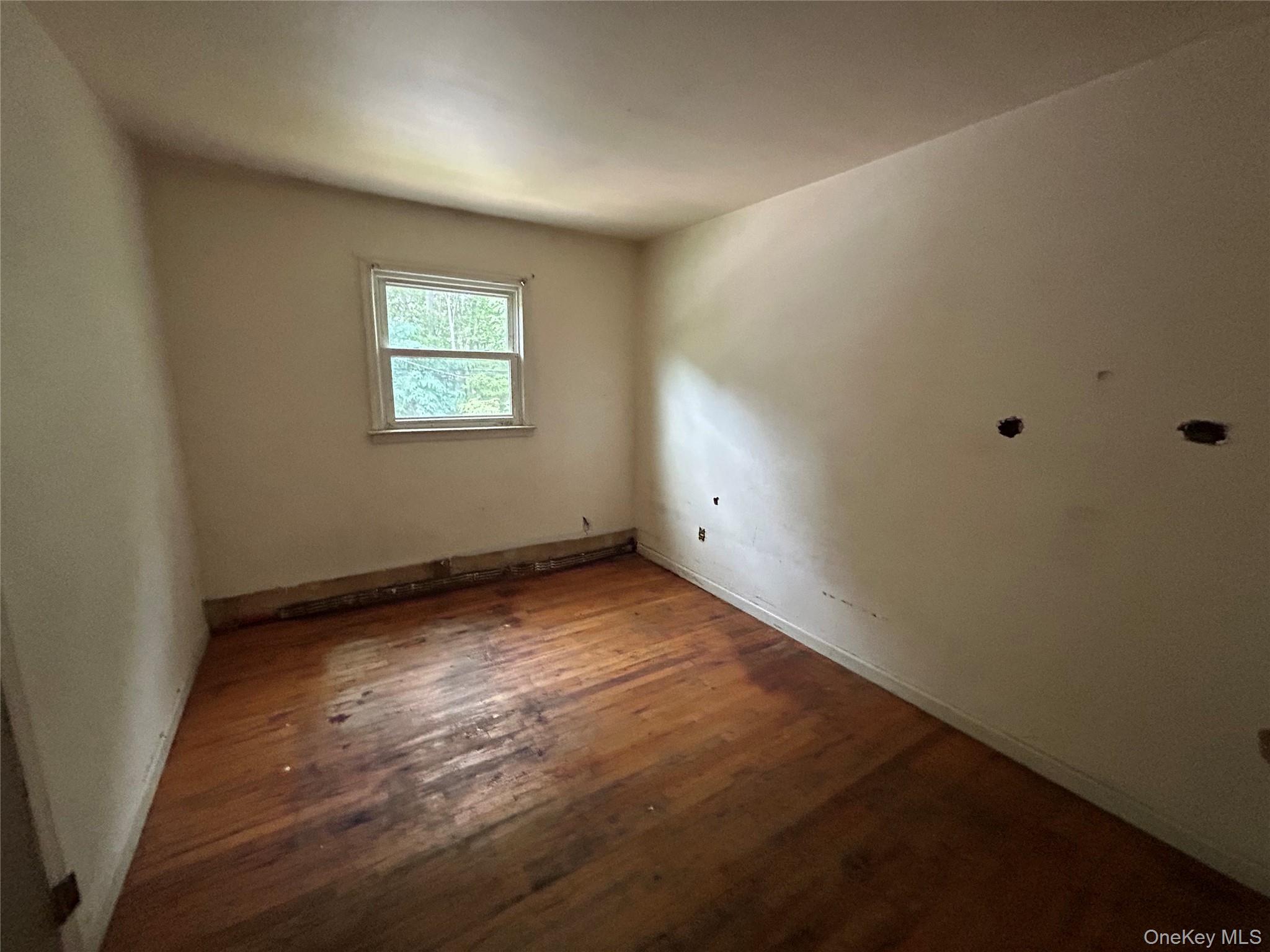 142 New York Avenue – For Sale photo 15