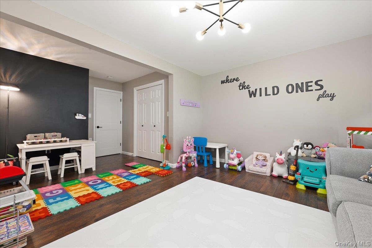 23 Needle Lane – For Sale photo 23