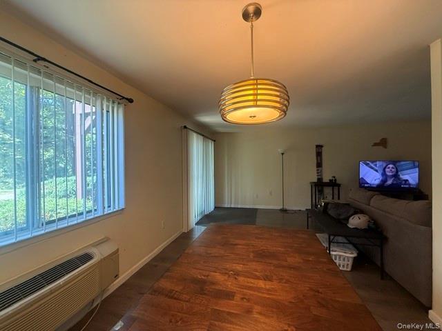21 Village Park Drive, Unit 1B photo 9