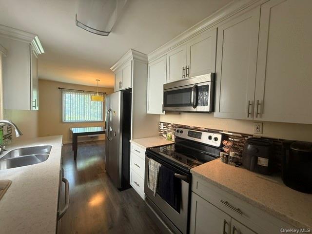 21 Village Park Drive, Unit 1B photo 7