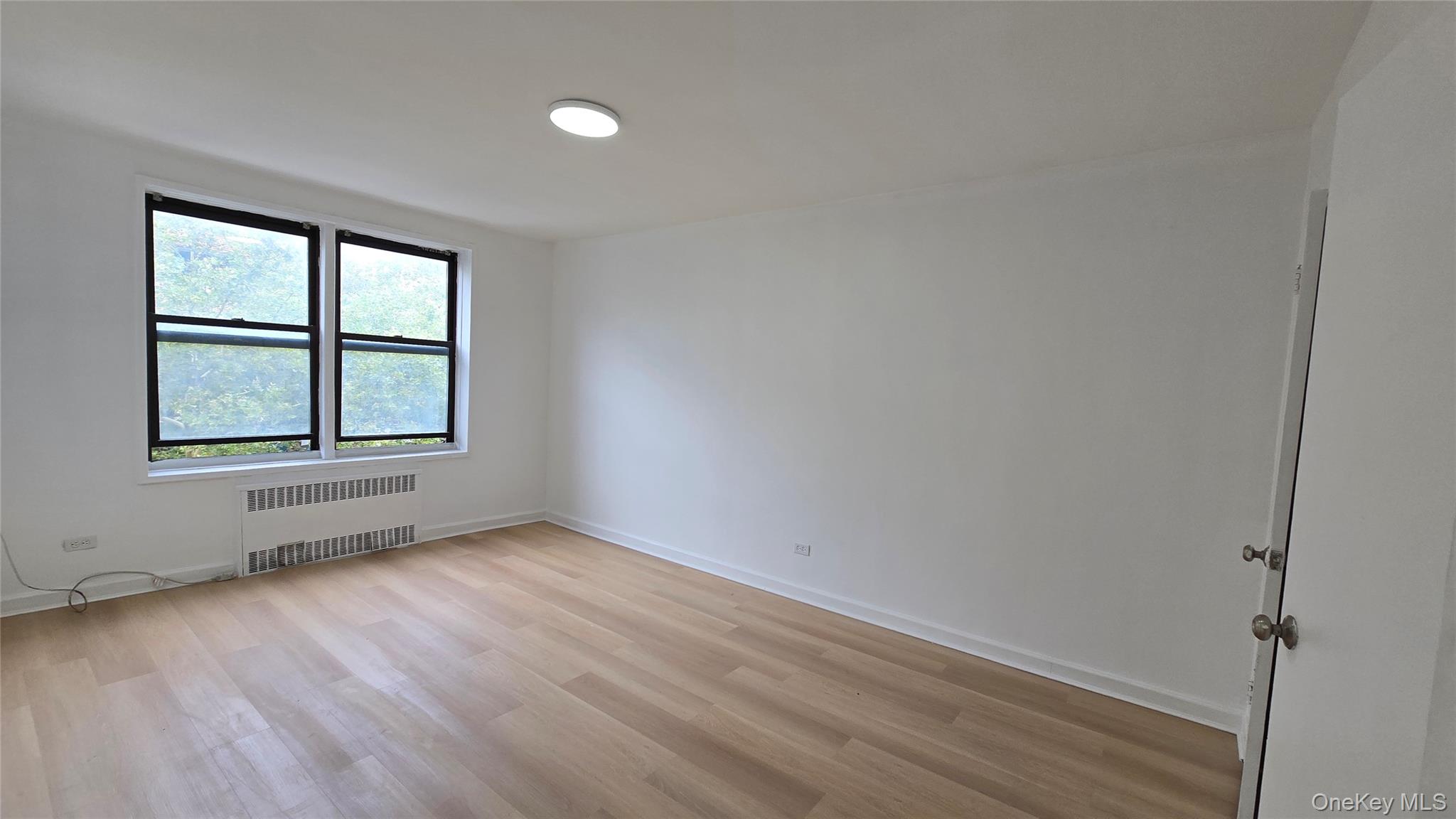 141-60 84th Road, Unit 4H photo 11